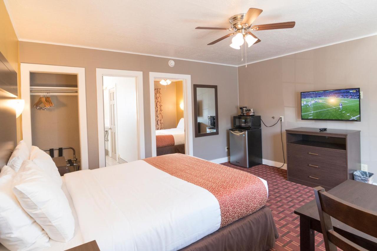 פורטלנד Capitol Hill Motel מראה חיצוני תמונה